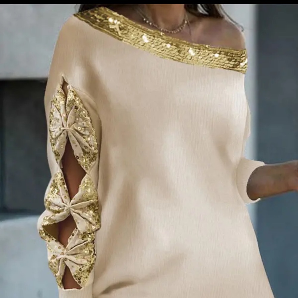 Contrast Sequins Bowknot Design Cutout Top